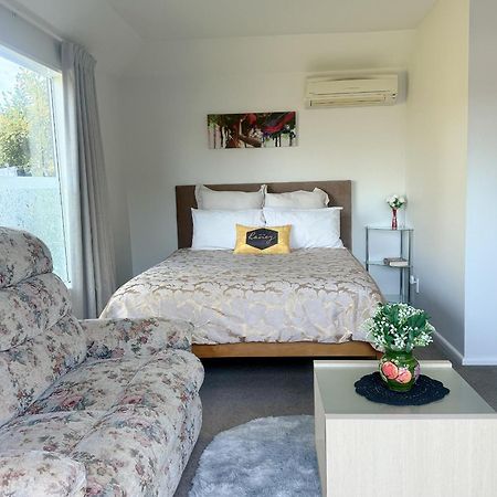 Cozy And Sunny Room Near City To Seapath Κράισττσερτς Εξωτερικό φωτογραφία