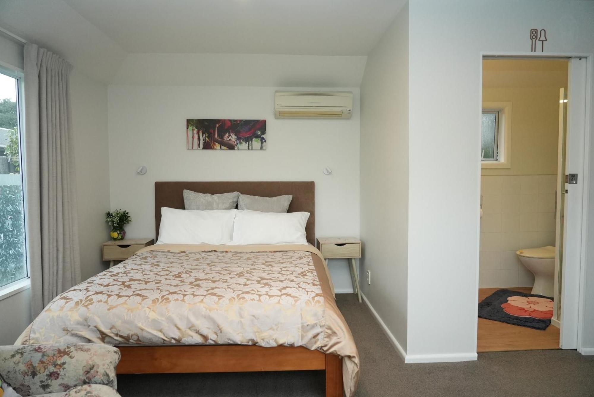 Cozy And Sunny Room Near City To Seapath Κράισττσερτς Δωμάτιο φωτογραφία